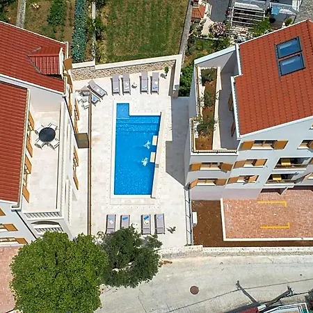 Casa Laurea Hotel 4*