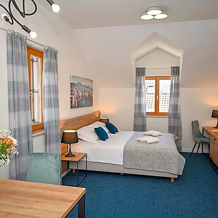 Casa Laurea Hotel 4*